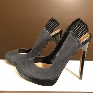NWOB Mark & James Reptile Pumps
